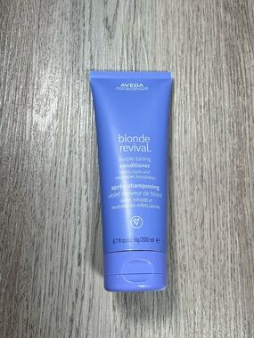 New Sealed Aveda Blonde Revival Purple Toning Conditioner 6.7 fl oz.